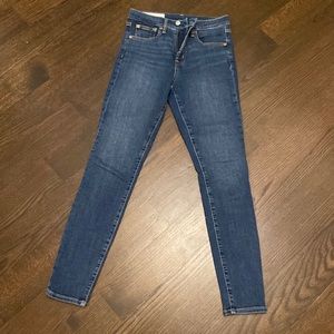 Gap jeans - never worn